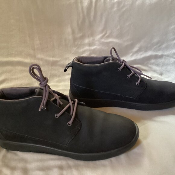 2577 UGG Boots Neumel Weather Leather / Wool Black US Size 6